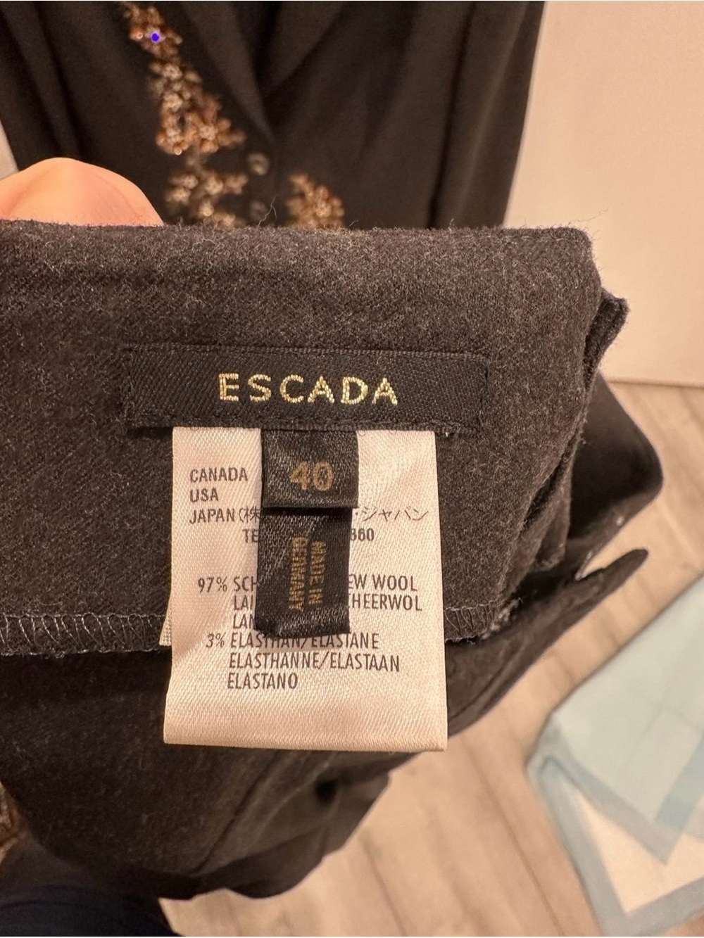 Vintage Escada Sequined Wool suit. Jacket and pants - Picture 7 of 10
